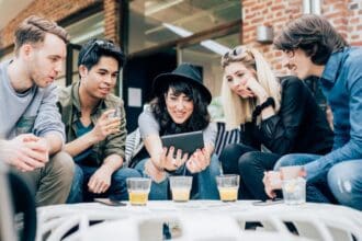 Millennials transforman los viajes de negocios
