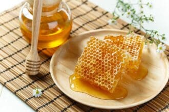 Cómo distinguir la miel pura de abeja