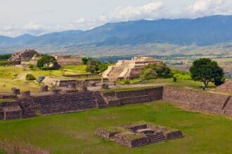 Aeromar conecta a Oaxaca con el Mundo Maya