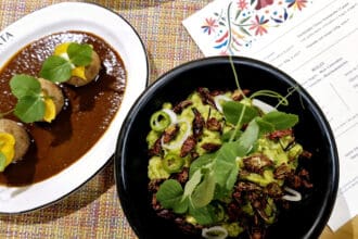 Prueba comida oaxaqueña de Celia Florián sin salir de tu ciudad