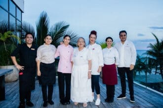 Dinner in Pink llega a la Riviera Maya por primera vez