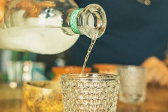 Cocteles con mezcal: tips, los mejores agaves y hasta recetas