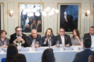 Gina Estrada, primera mujer presidenta de la Asociación de Sommeliers Mexicanos