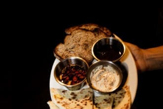 ¿Antojo de carne? CUEVA es la nueva parrilla de autor en la Roma
