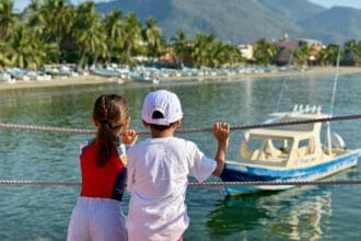 Avistamiento de ballenas en Ixtapa Zihuatanejo, ¡mira cómo ir con niños a este encuentro mágico!