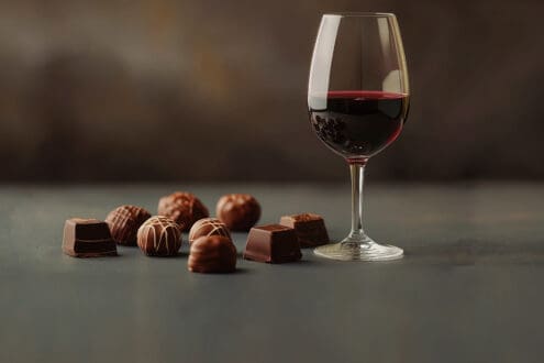 ¿Cómo maridar vino con chocolates? Consejos de expertos