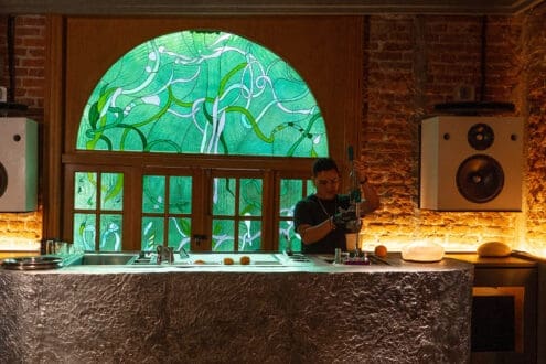 Petra: el nuevo bar en la Roma donde los sentidos son los protagonistas