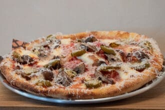¿Ya conoces la pizza frita? ¡Te decimos dónde probarla en CDMX!