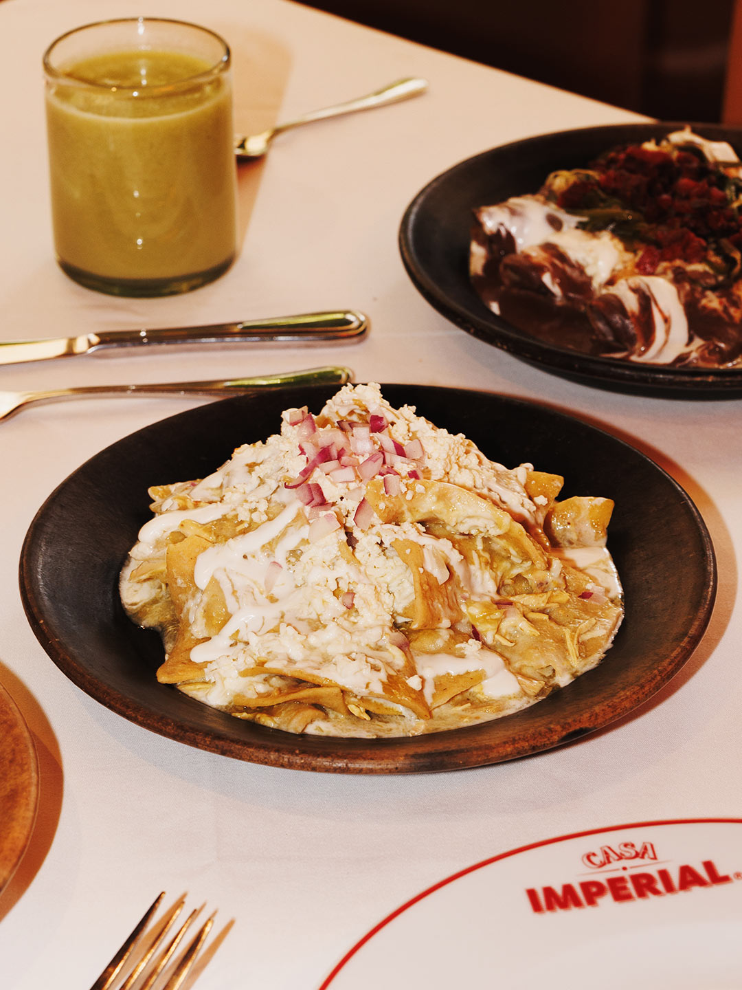 Casa_Imperial_6 Chilaquiles en la cantina Casa Imperial, de Polanco