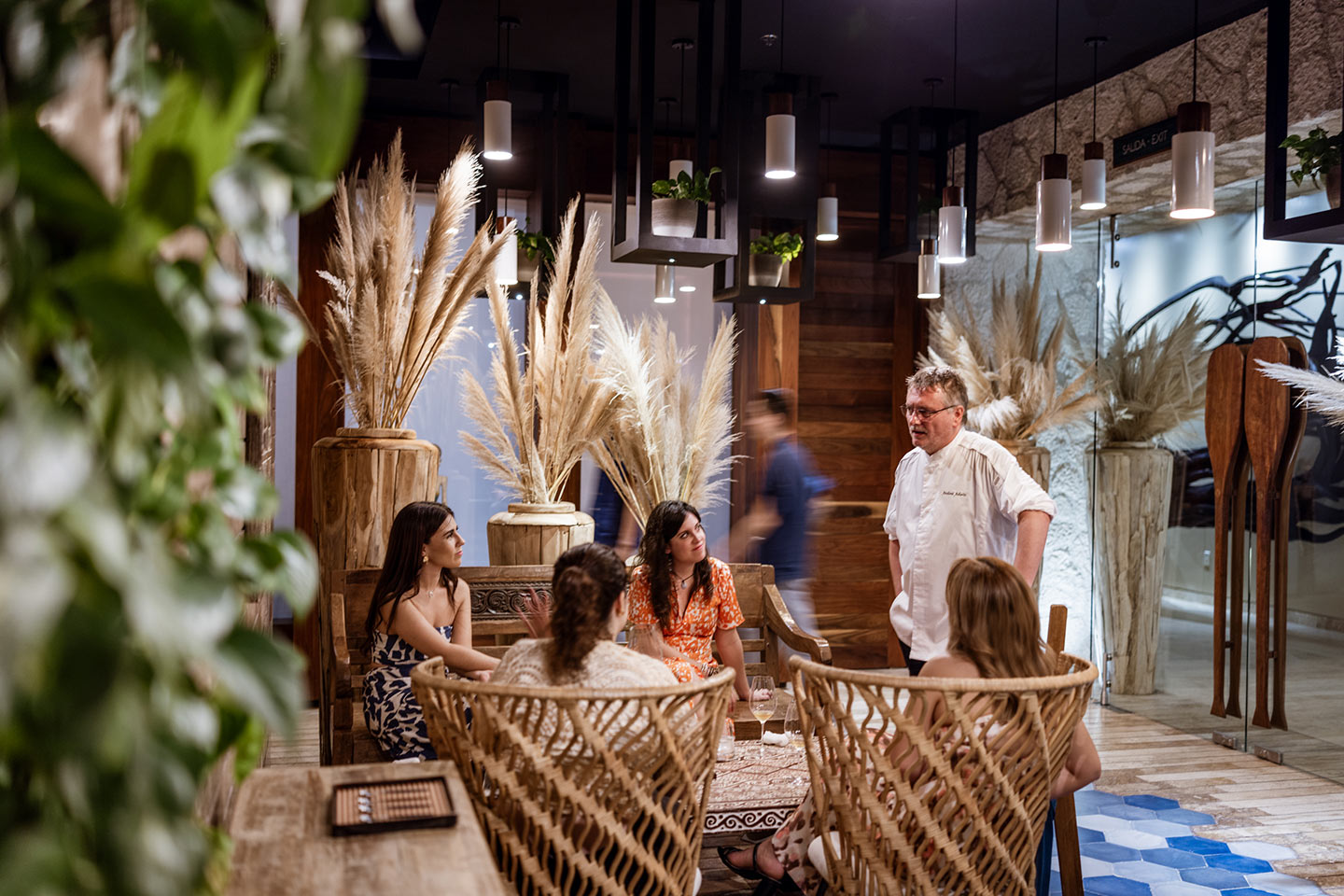 Chef Andoni Luis Aduriz en el restaurante Xal