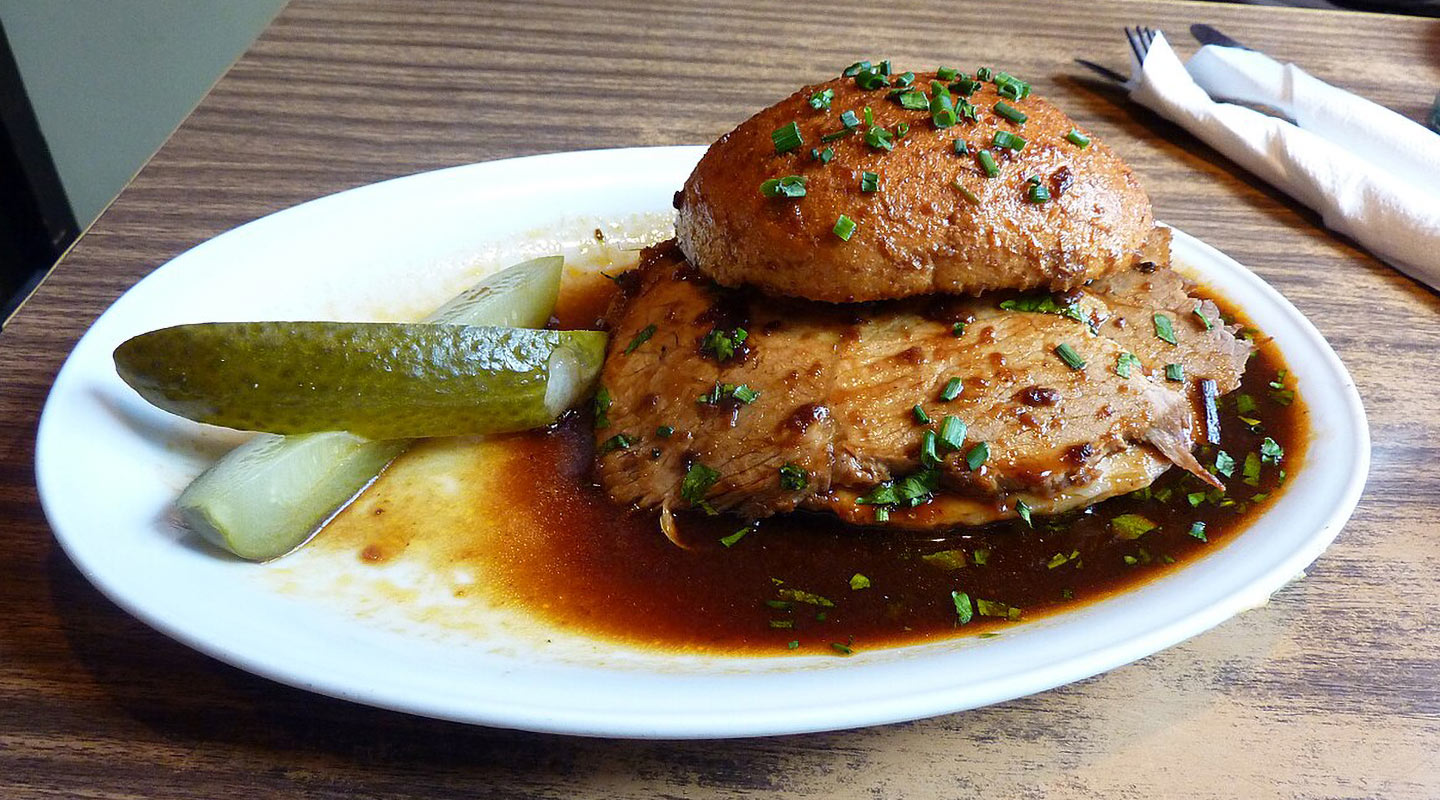 Rundstuck warm, platillo origen de la hamburguesa