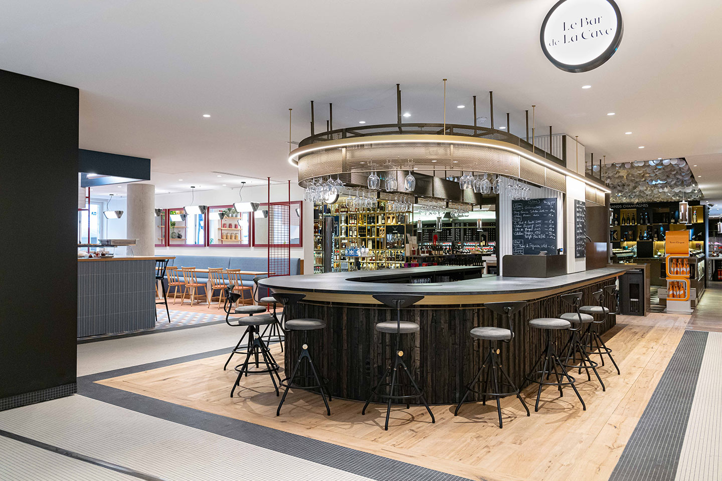 Le Bar la Cave en Galeries Lafayette París