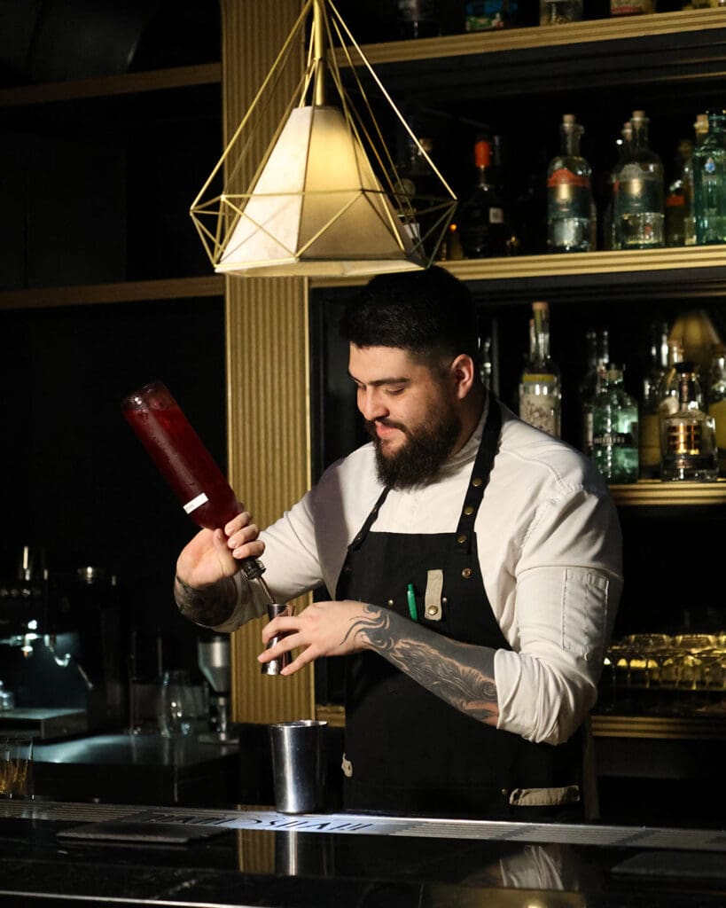 cócteles imperdibles de Handshake Speakeasy