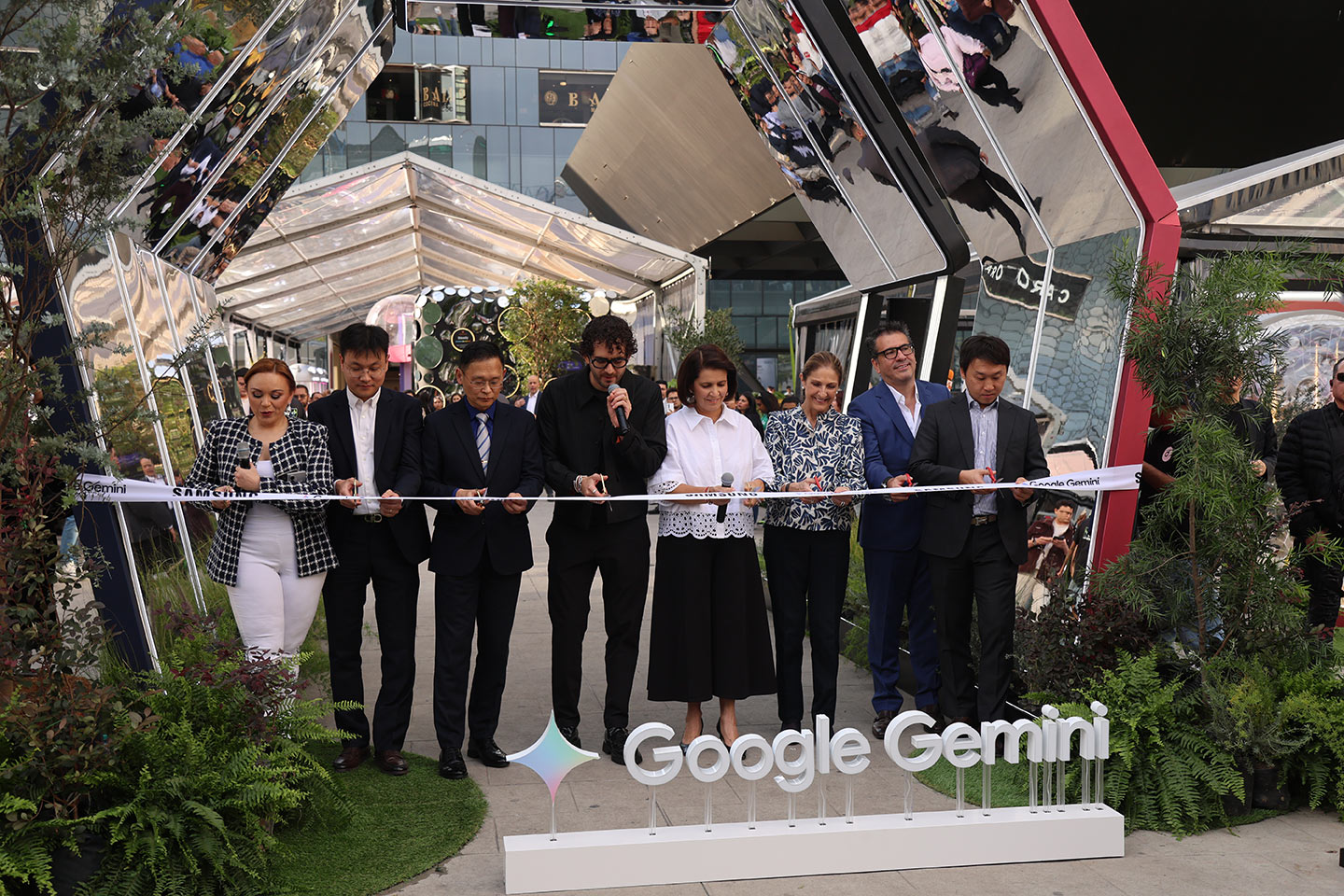 Galaxy Experiences inauguración