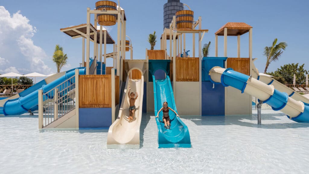 Vacaciones familiares sin estrés: en este hotel todo incluido de Cancún todo es posible