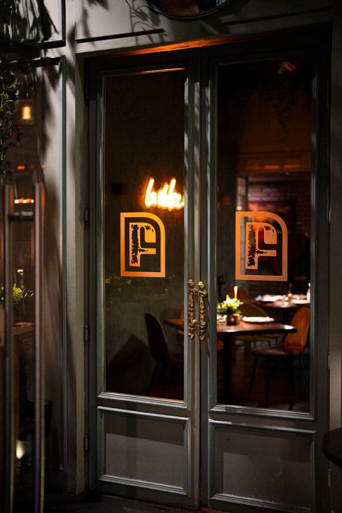 Cena Histórica de Cleopatra en Fiamma