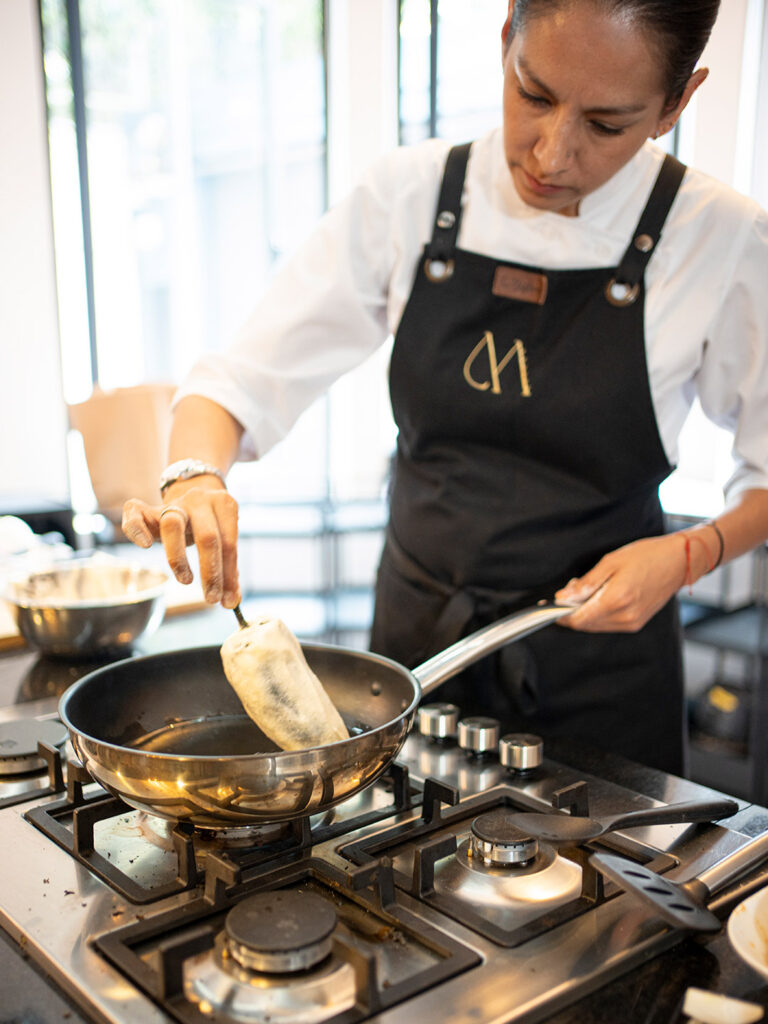 Hacer chiles en nogada con Liz Galicia