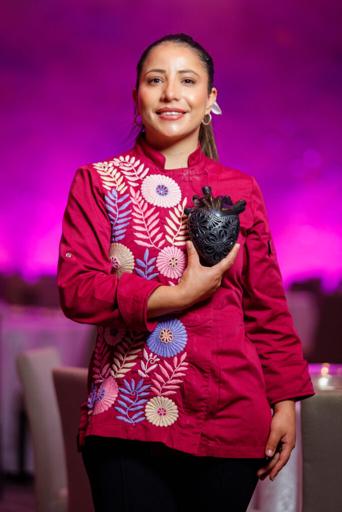 Chef Zuleyma Zepeda en Dinner in Pink 2025