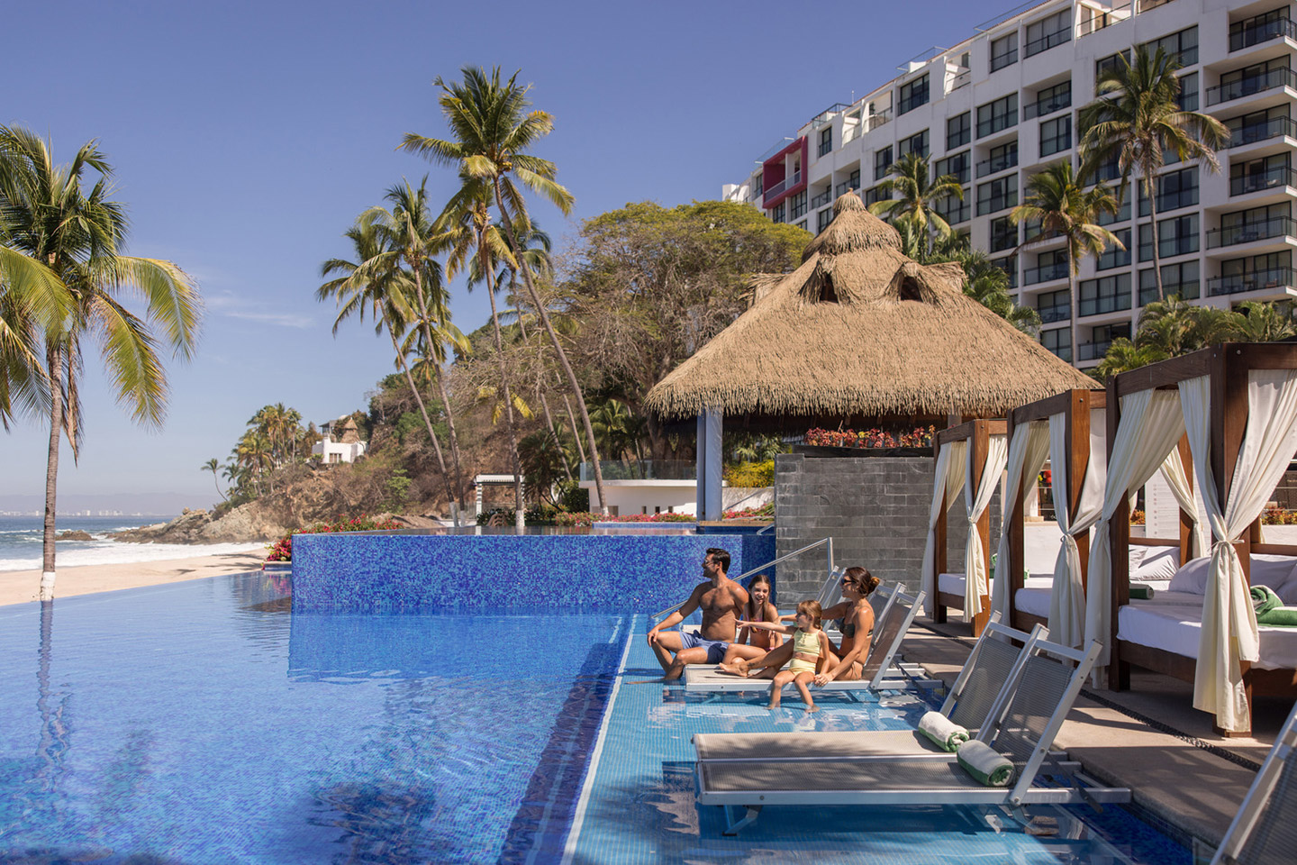 Hyatt_Ziva_PV_Main_Pool
