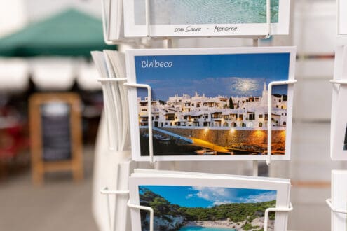 Postales de viaje: la historia de un invento que cruzó fronteras