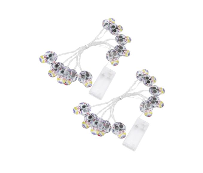 Guirnalda de luces con calaveras decorativas