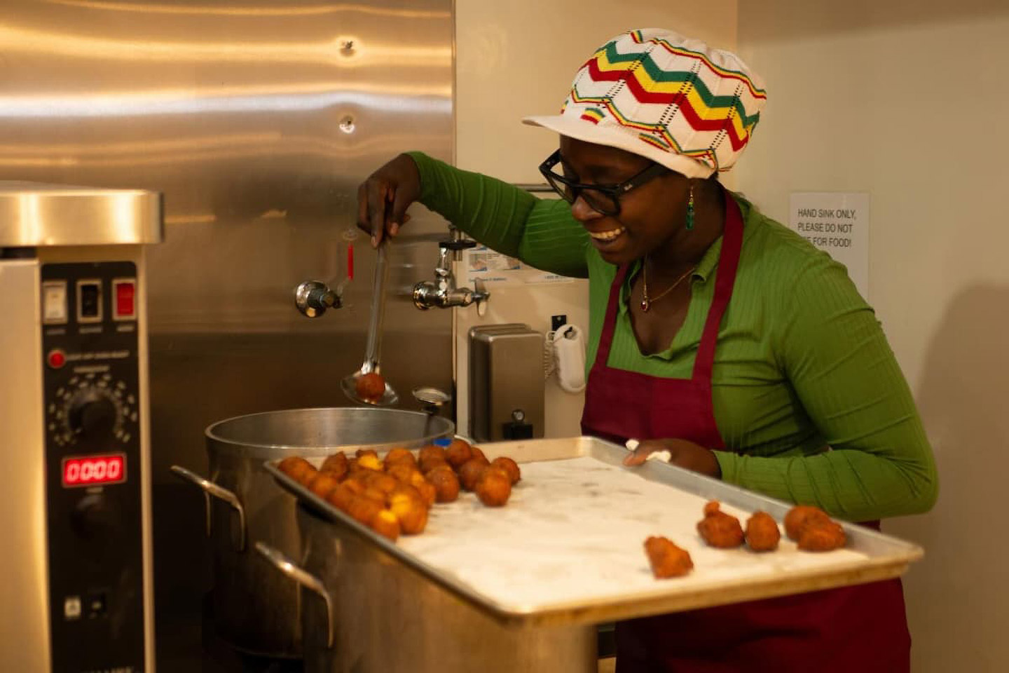 La Cocina no solo forma chefs, sino que también empodera a personas a transformar sus vidas a través del talento y la creatividad culinaria.