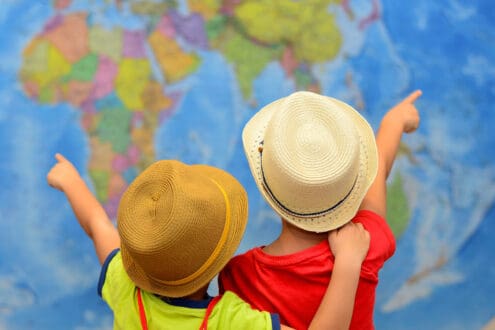 Niños viajeros: gimnasia cerebral que transforma las mentes en desarrollo