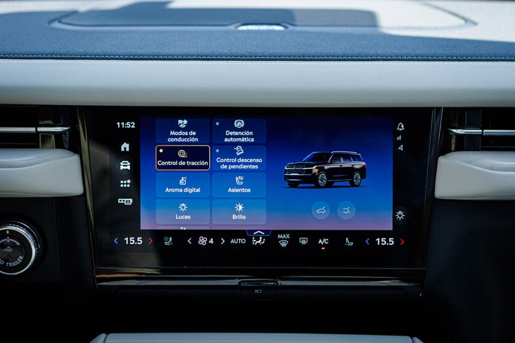 Puebla a bordo de la Totalmente Nueva Lincoln Navigator