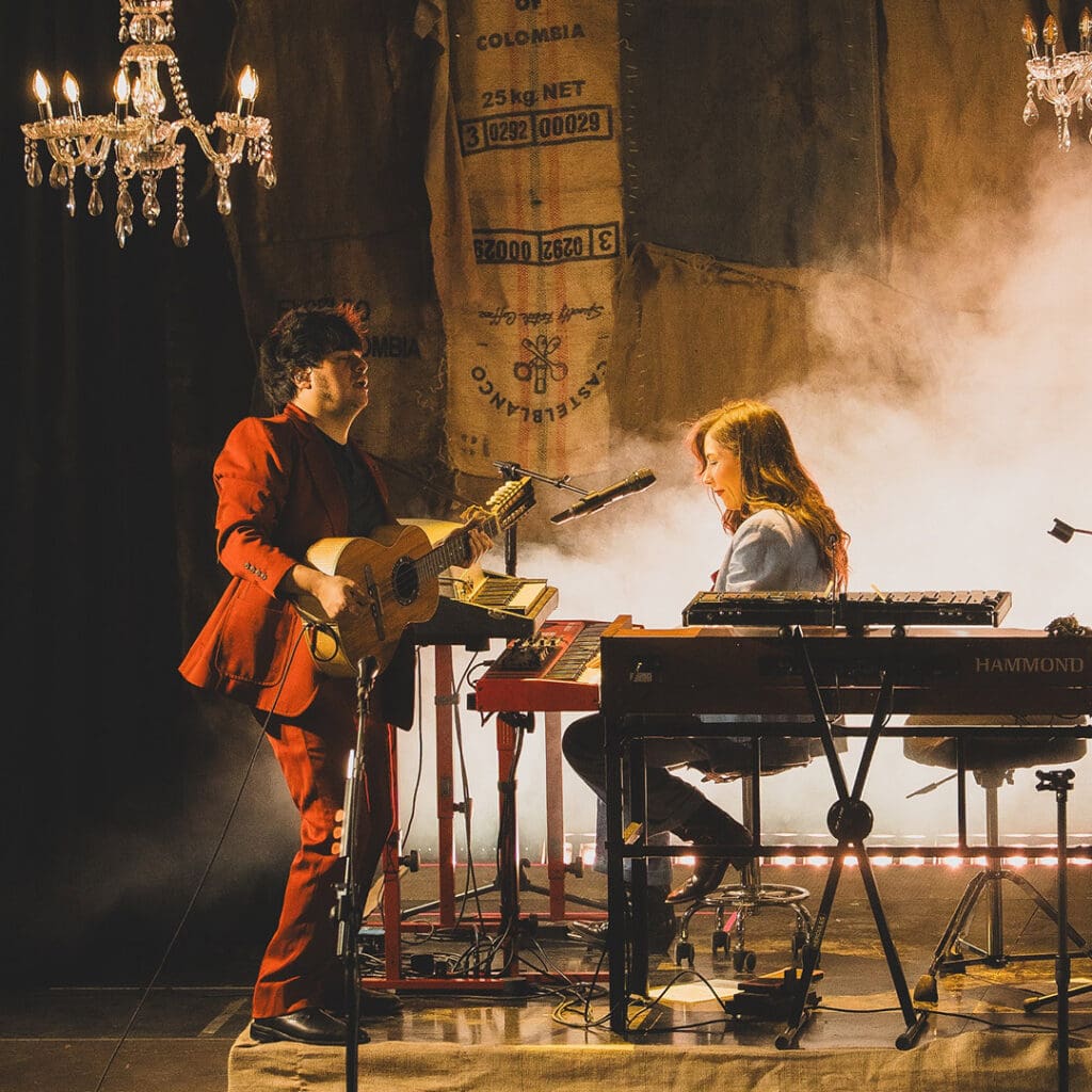 Los Bunkers se presentarán en el Teatro Metropólitan con su aclamada Gira Acústica 2025.