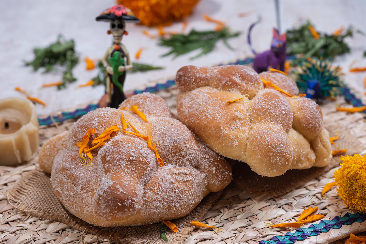 La historia del pan de muerto se remonta a tiempos prehispánicos.