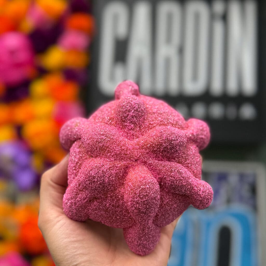 Cuatro versiones de pan de muerto que combinan tradición y creatividad.