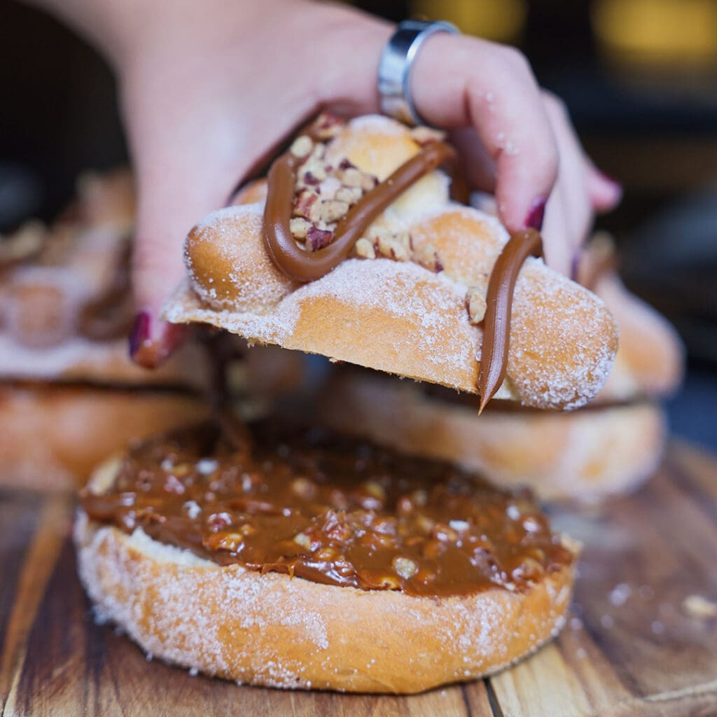 pan de muerto Carolo