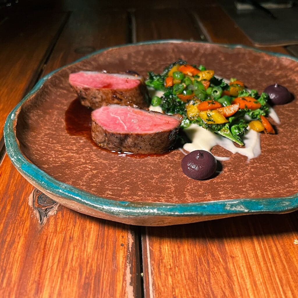 productores de Ensenada y restaurantes de Valle de Guadalupe