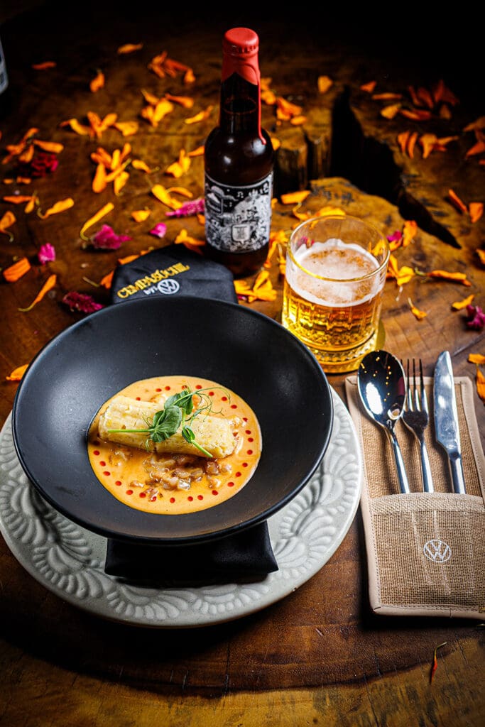 Cempasúchil, cena del Día de Muertos en Puebla