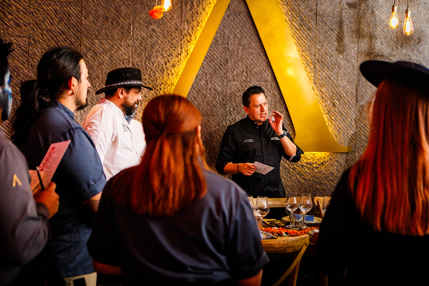 Cempasúchil, cena del Día de Muertos en Puebla