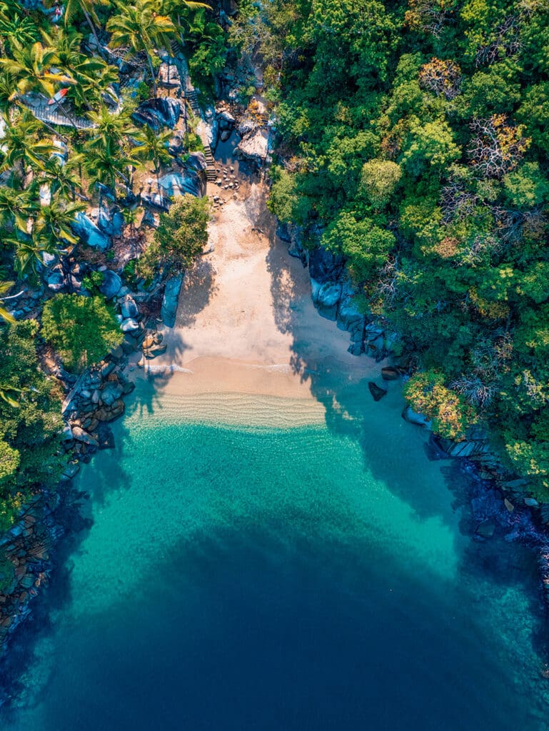 Puerto Vallarta no solo enamora por sus playas doradas y atardeceres encendidos.