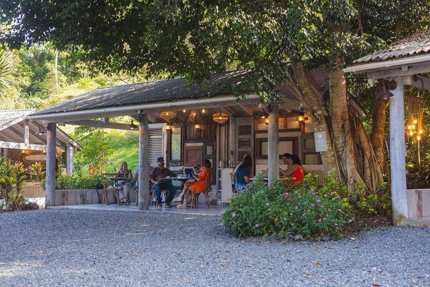 Aquí, el café forma parte de la vida cotidiana y de la identidad local.