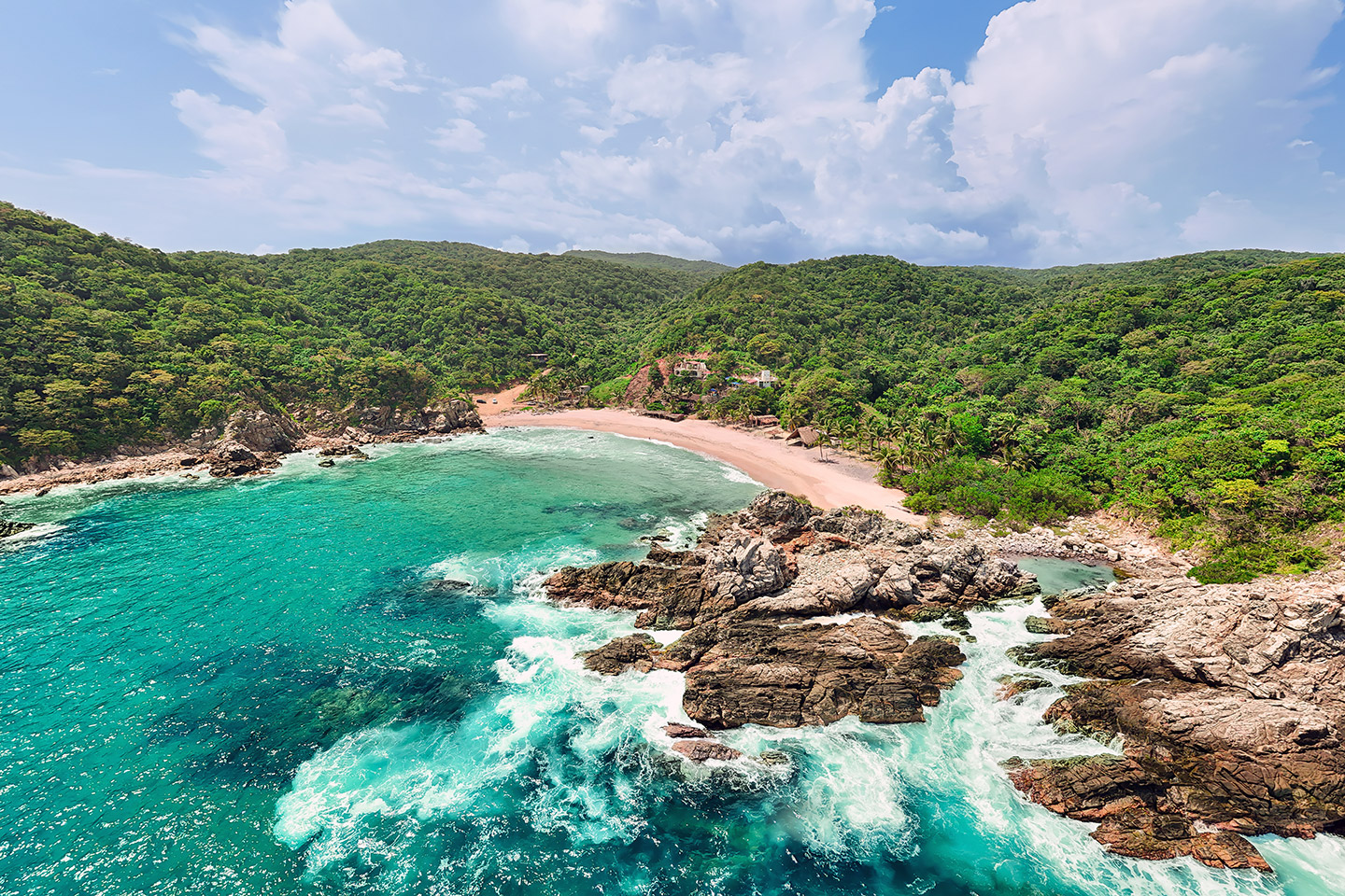 San_Pedro_Pochutla_playas_Oaxaca_Tembo Tembo, una de las playas de San Pedro Pochutla, en Oaxaca
