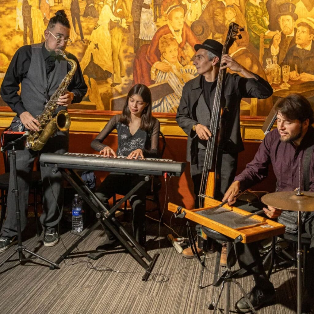 Swing Jazz en las Nubes.