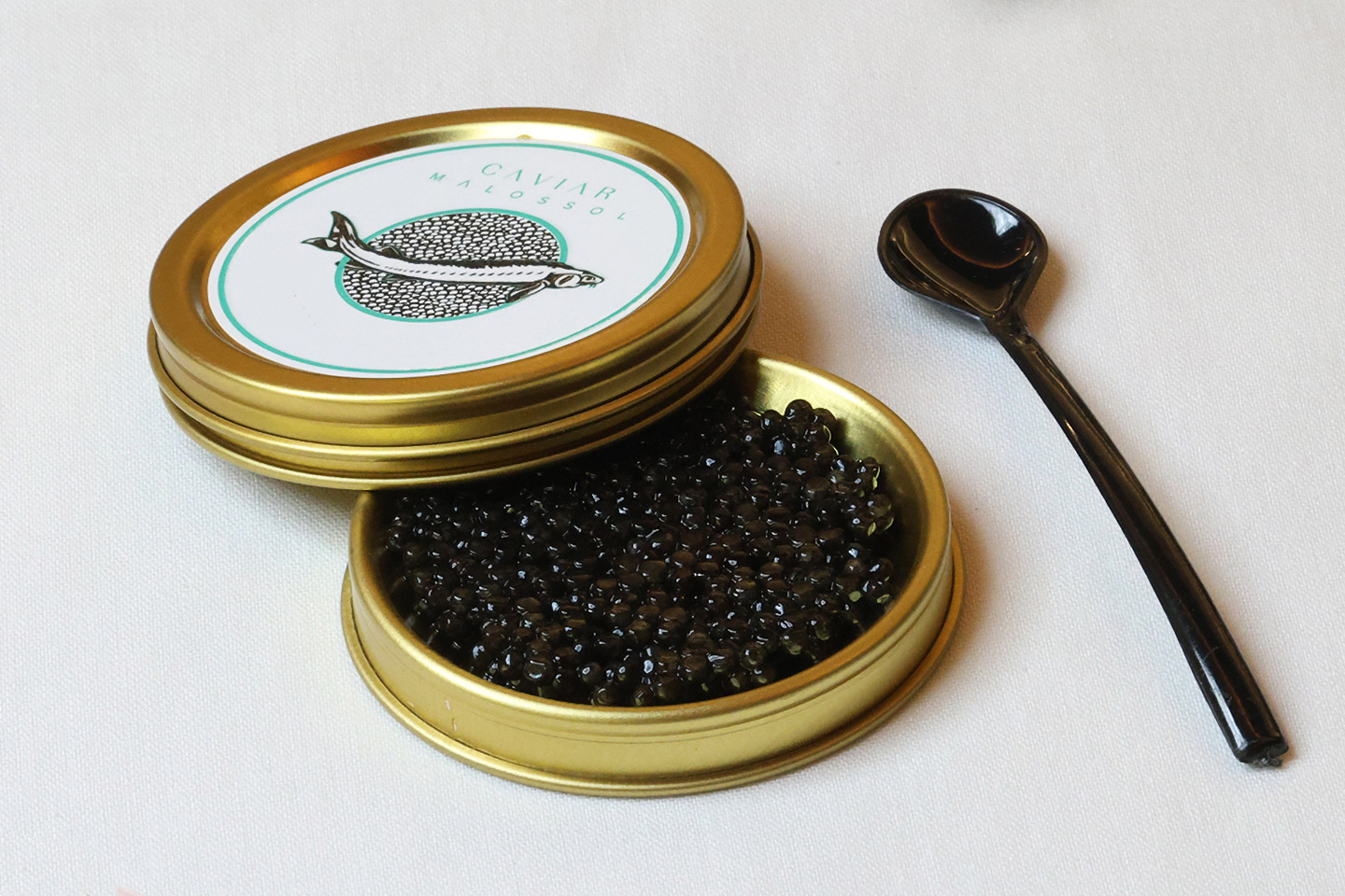 caviar suite club