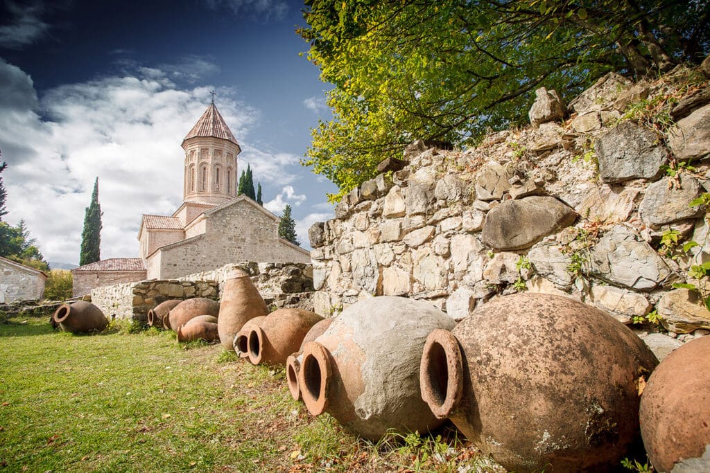 Georgia mantiene viva la tradición del qvevri.