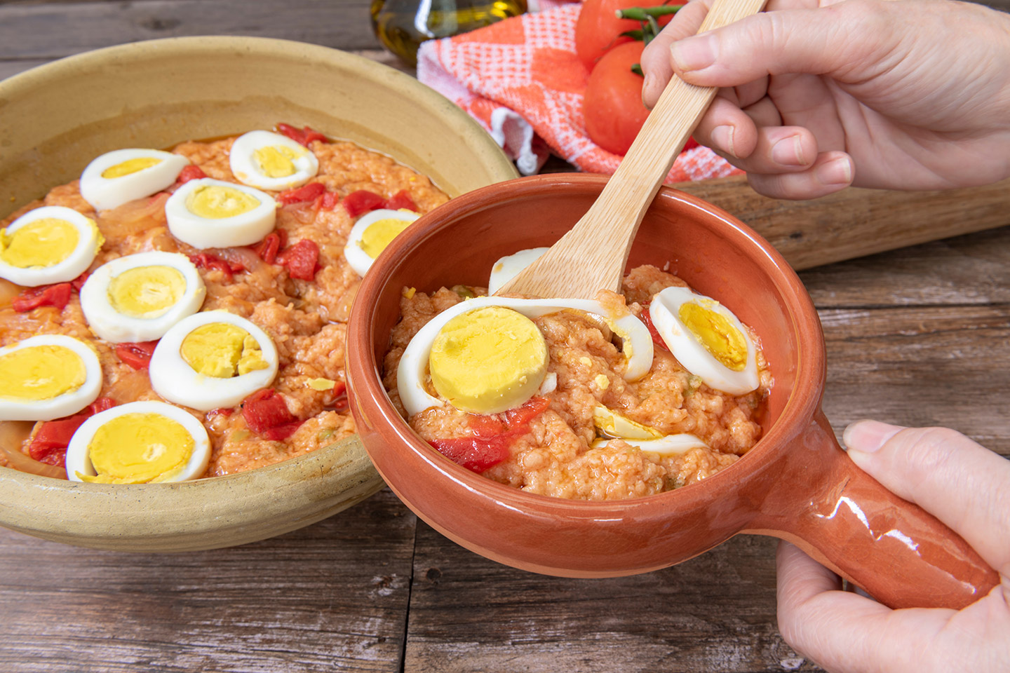 Entre los sabores clásicos destacan recetas como el ajo de viña.
