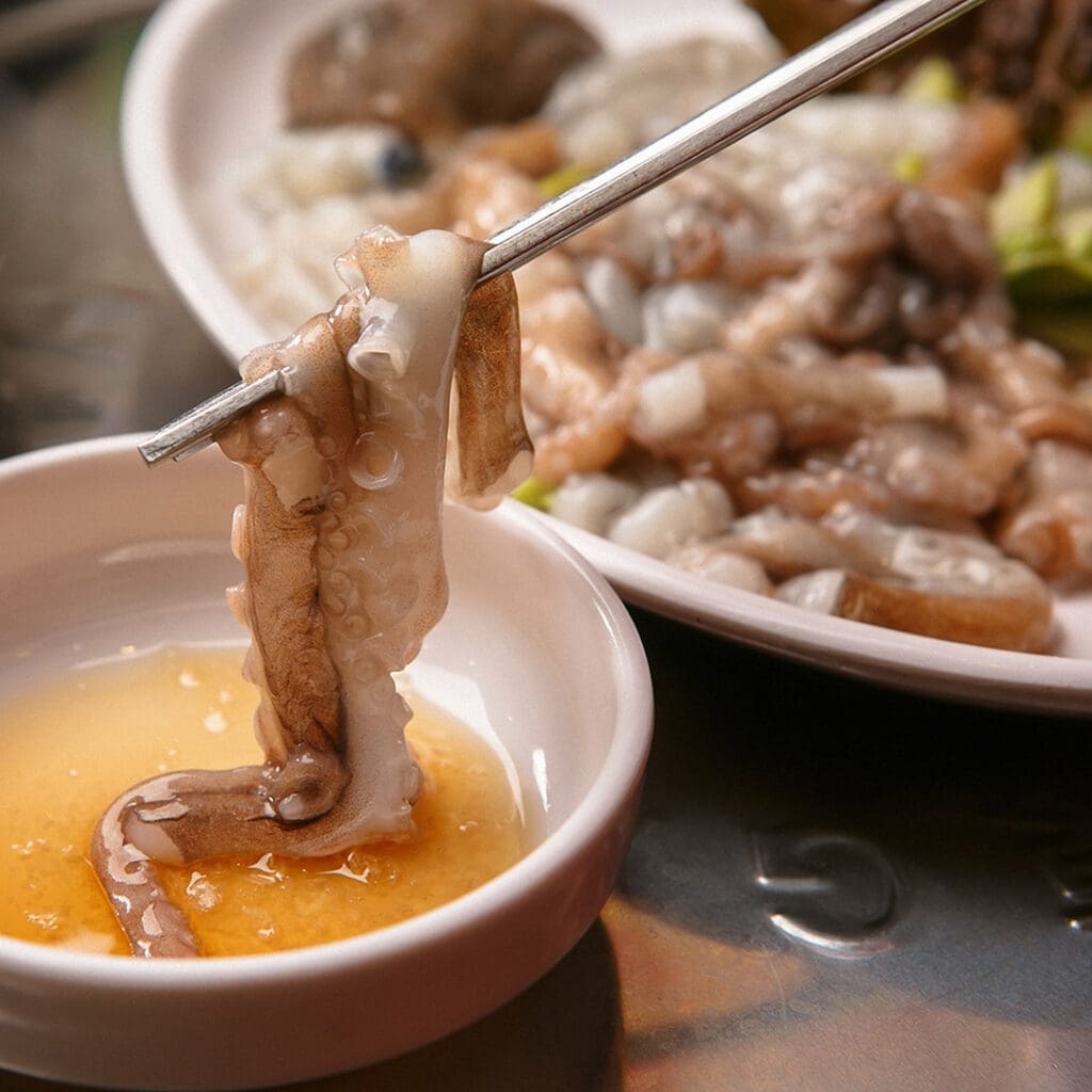 San-nakji — Pulpo vivo.