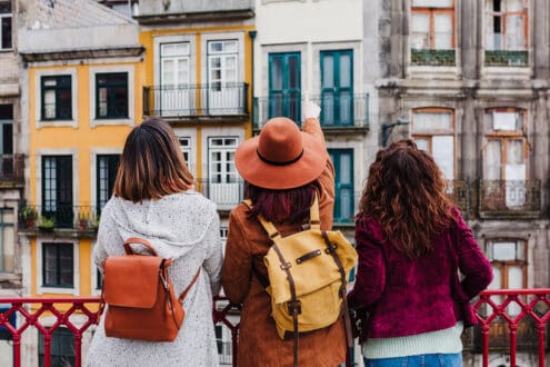 Solo para ellas: agencias con viajes diseñados por y para mujeres