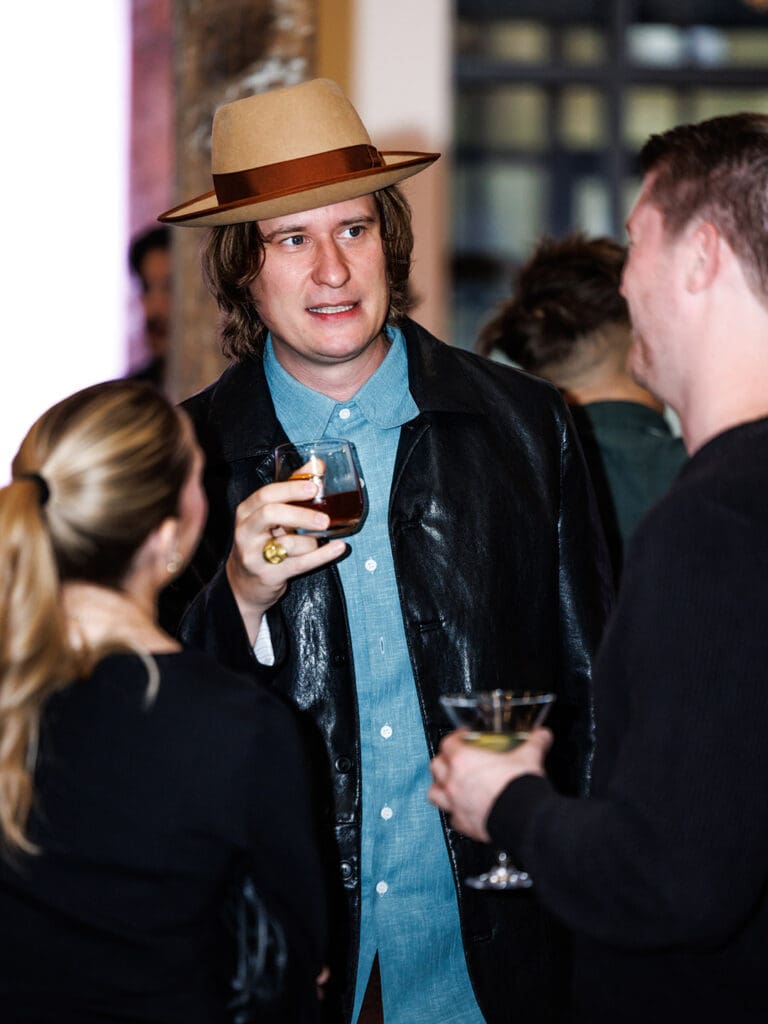 Está al frente de Gallo Altanero en Guadalajara.