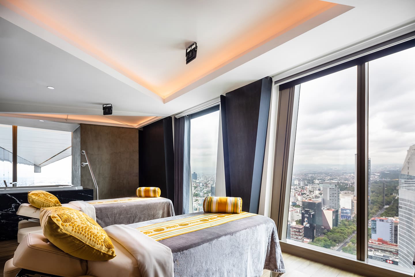 sofitel hotel cdmx camas de spa