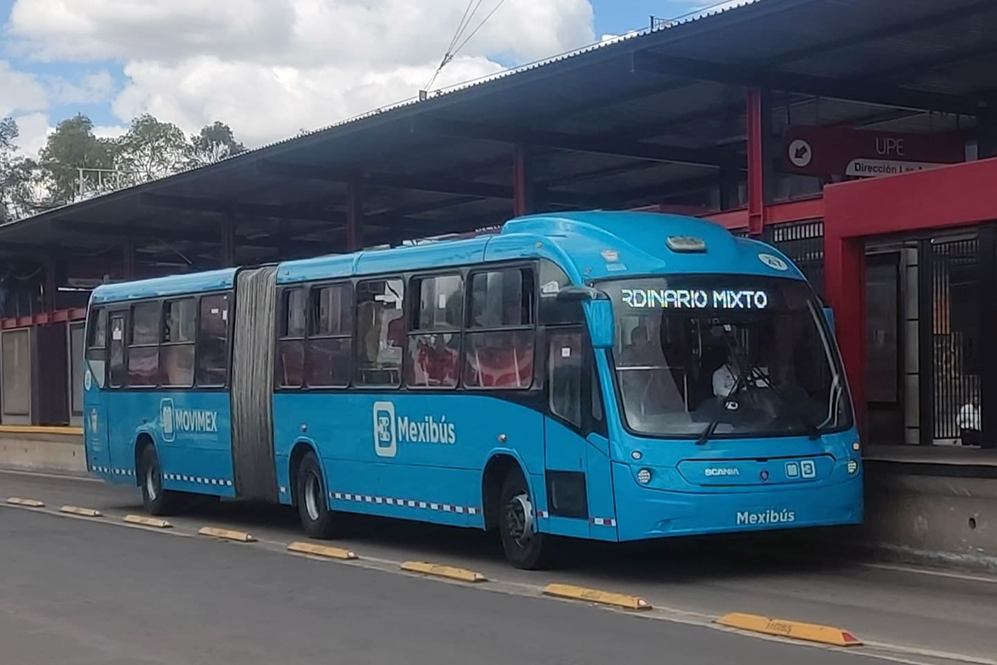 Mexibús.