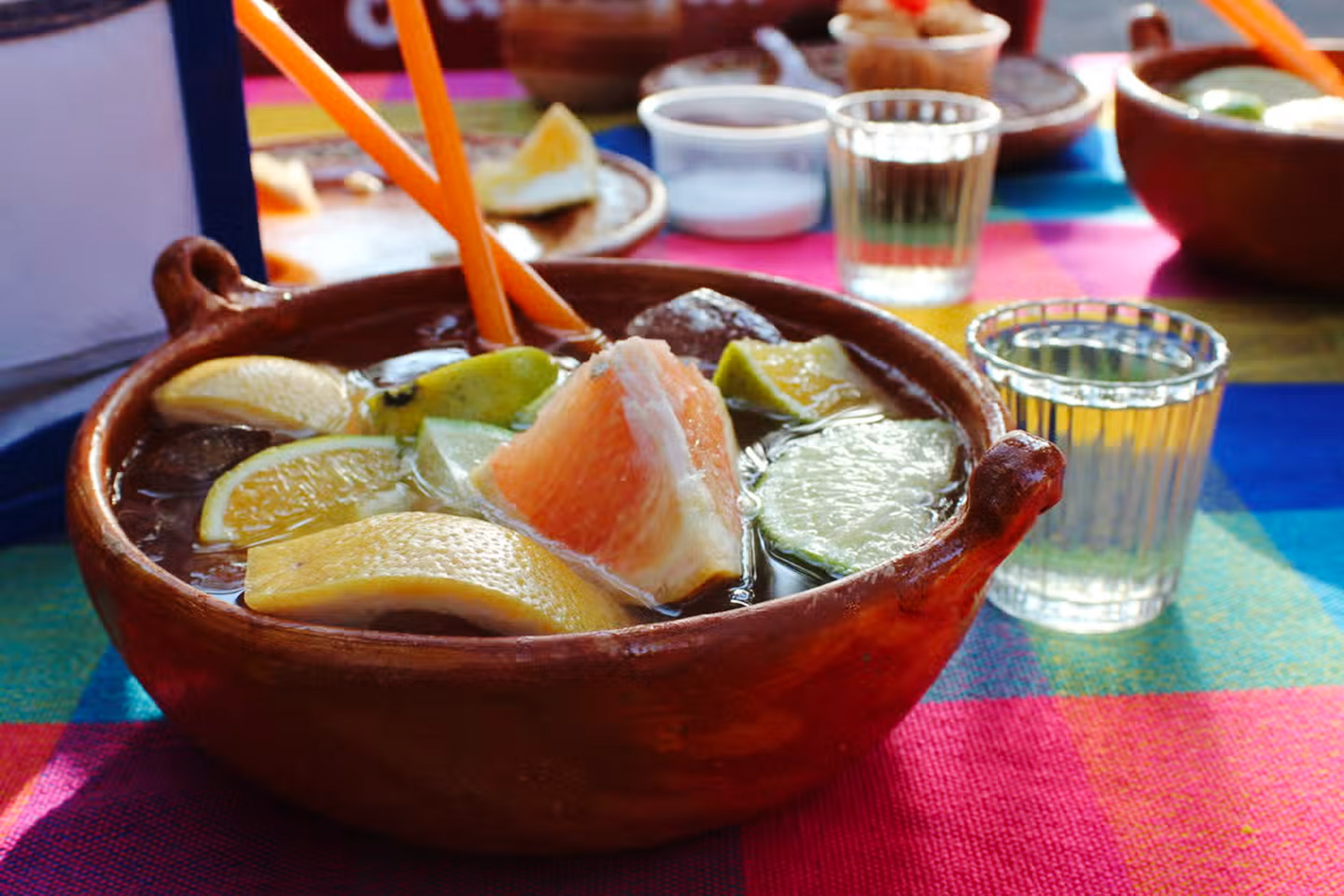 Tour por las cantinas tradicionales de Guadalajara.