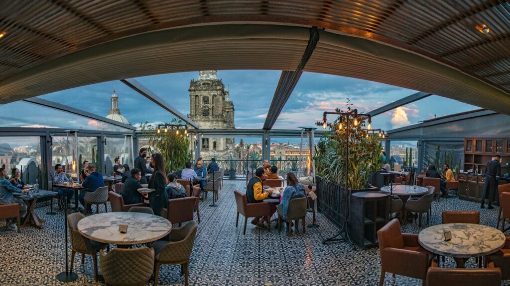 Los 10 platillos imperdibles del menú de aniversario del Balcón del Zócalo