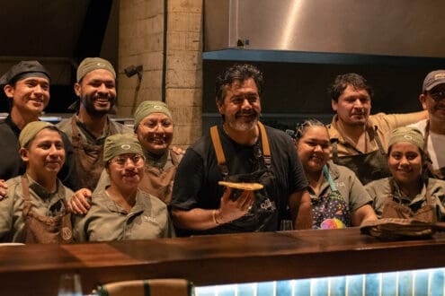 El hotel boutique Ennea celebra dos años con una cena entre Baja California y Oaxaca